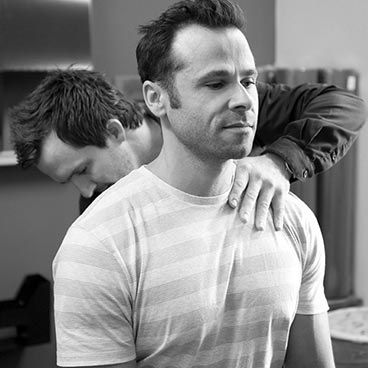 Chiropractor treating sciatica at Vitality Chiropractic Perth